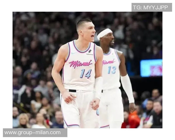 阿德巴约力挺希罗强调球队团结反对外界指责与抨击 阿德巴约力挺希罗强调球队团结反对外界指责与抨击